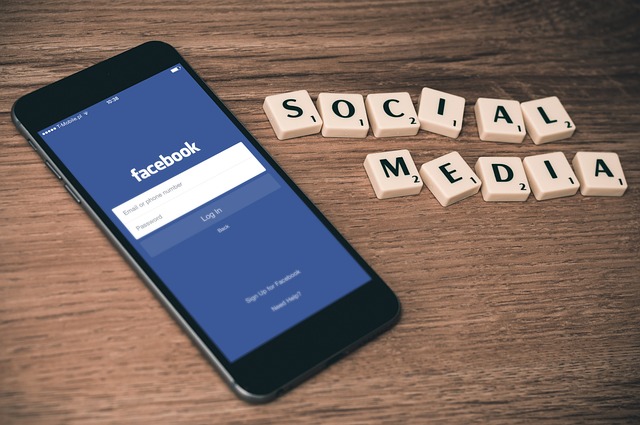 Jakie branże warto reklamować na Facebooku?